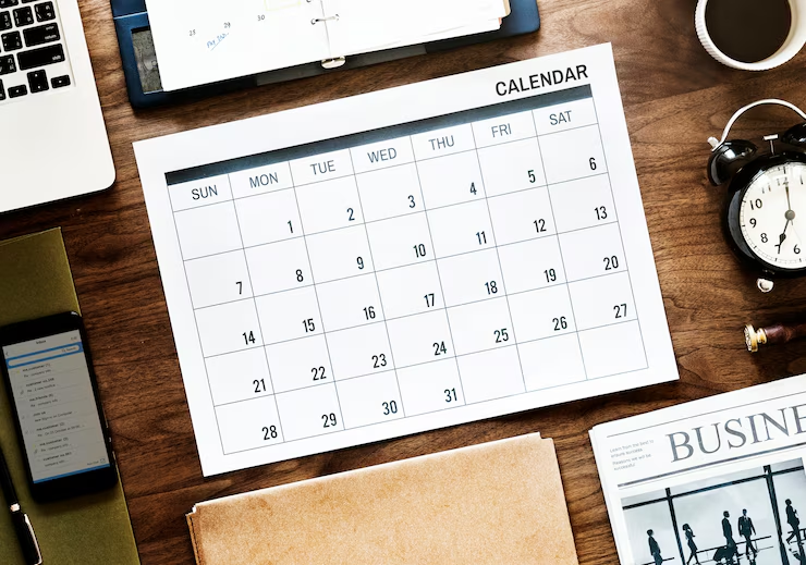 5 Creative Ways to Use Custom Calendars for Your Business in 2025